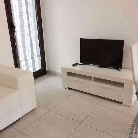 Copernico'S New Apartment Tortolì Екстериор снимка